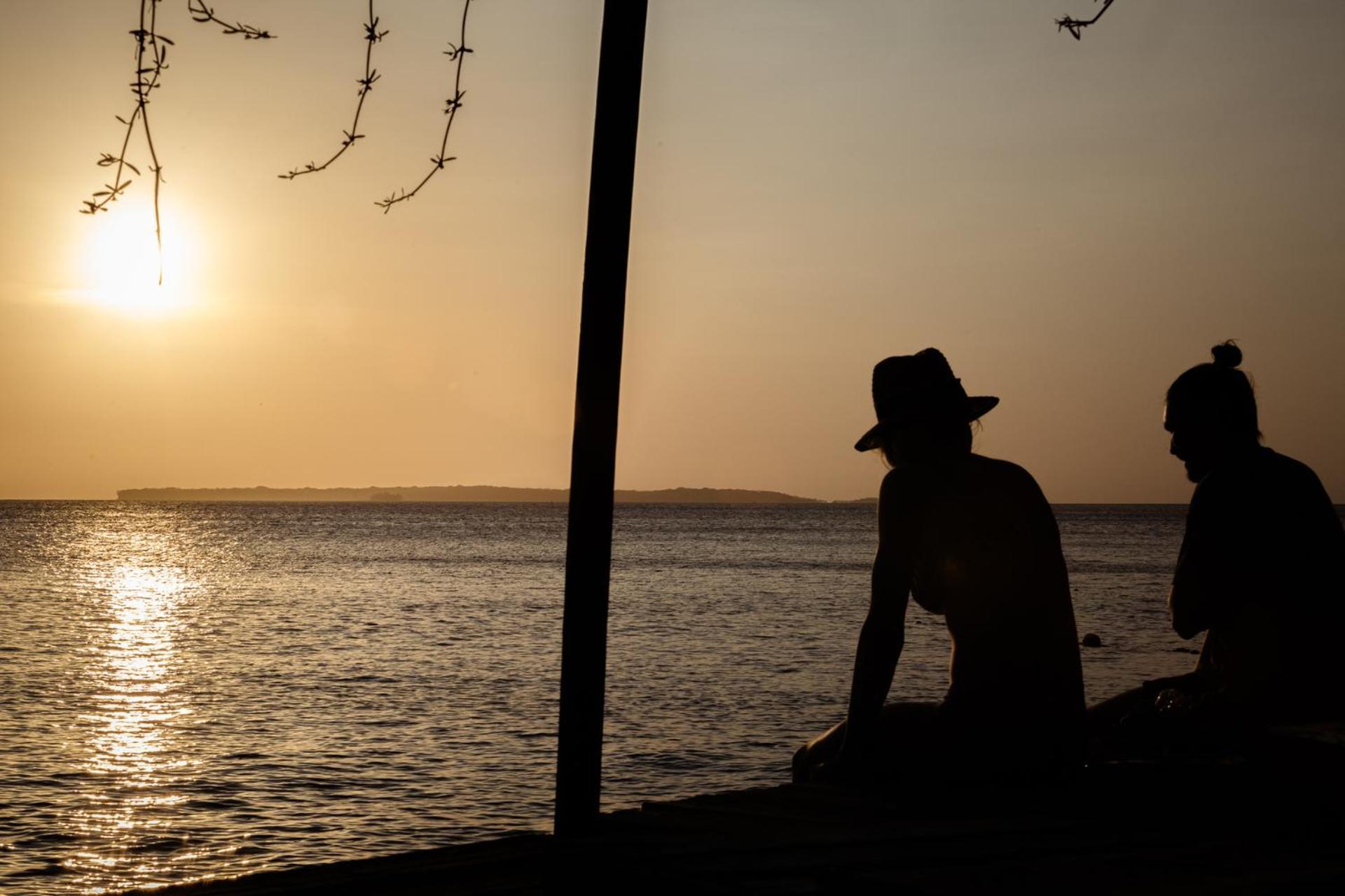 El Hamaquero Hostal Econativo Isla Grande  Bagian luar foto